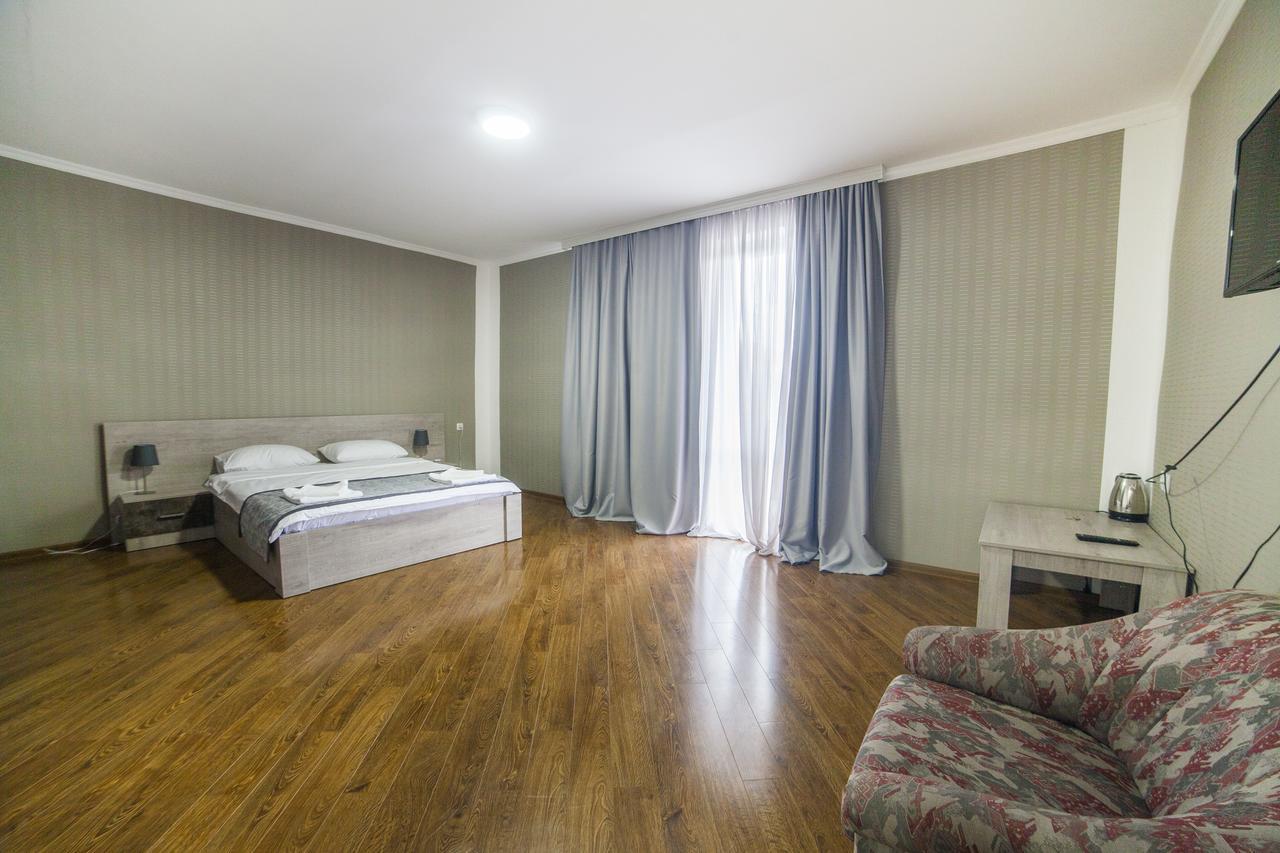 Vardzia Cave Hotel Aspindza Eksteriør billede